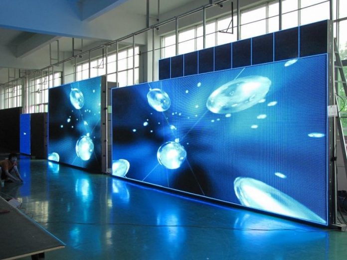 Top Advantages of Using LED Displays to Advertise Your Business