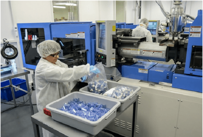 How to Select a Suitable Plastic Molding Company