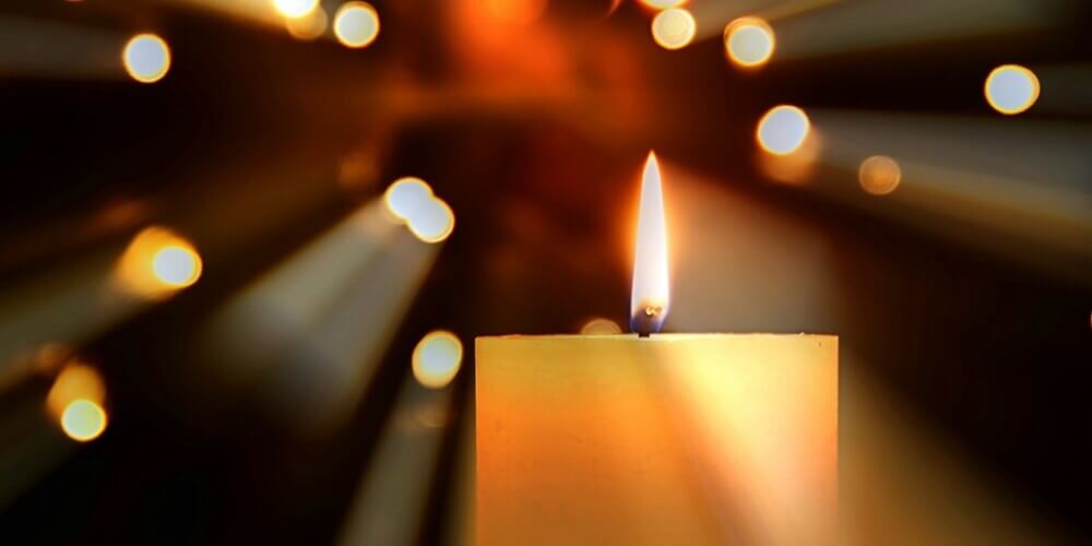 Why and How to Trim Candle Wicks